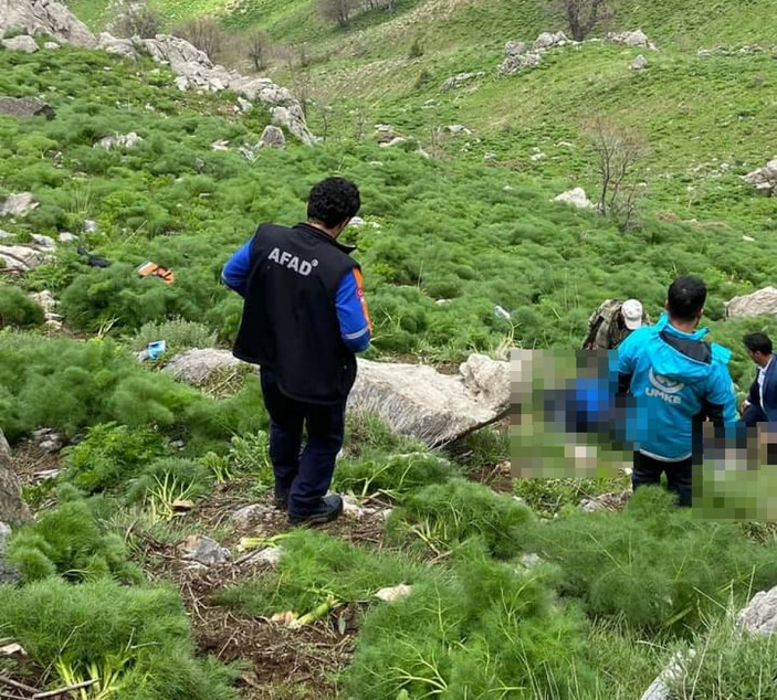 100 metre yükseklikteki kayalıklardan düştü1