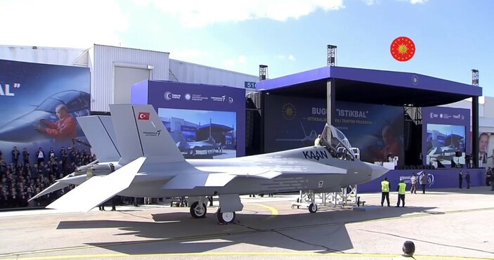 HÜRJET ve Milli Muharip Uçağı KAAN görücüye çıktı6