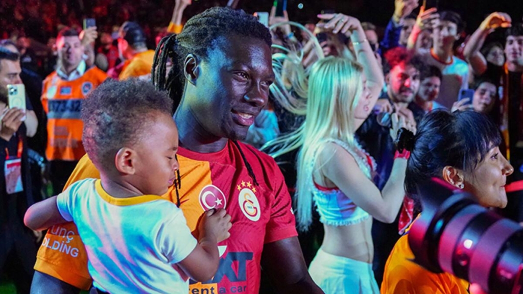 bafetimbi-gomis