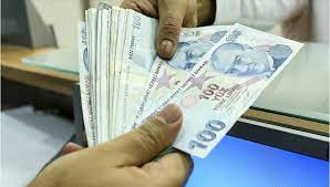 Bayram öncesi müjde verilmişti! Emekli maaş ve ikramiye ödemeleri başladı!