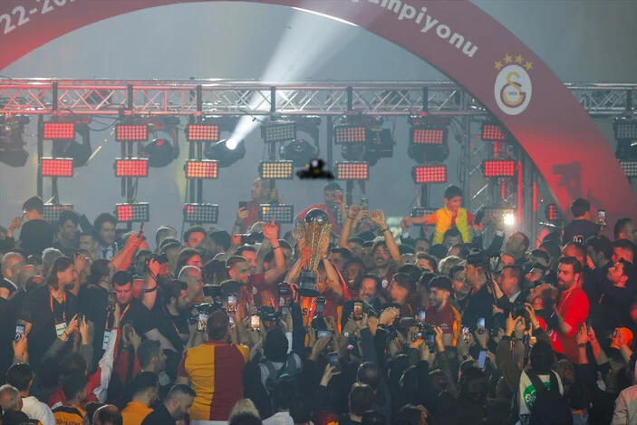 sampiyon-galatasaray3