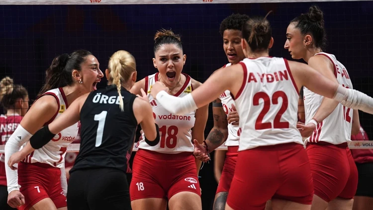 Şampiyon Filenin Sultanları!
