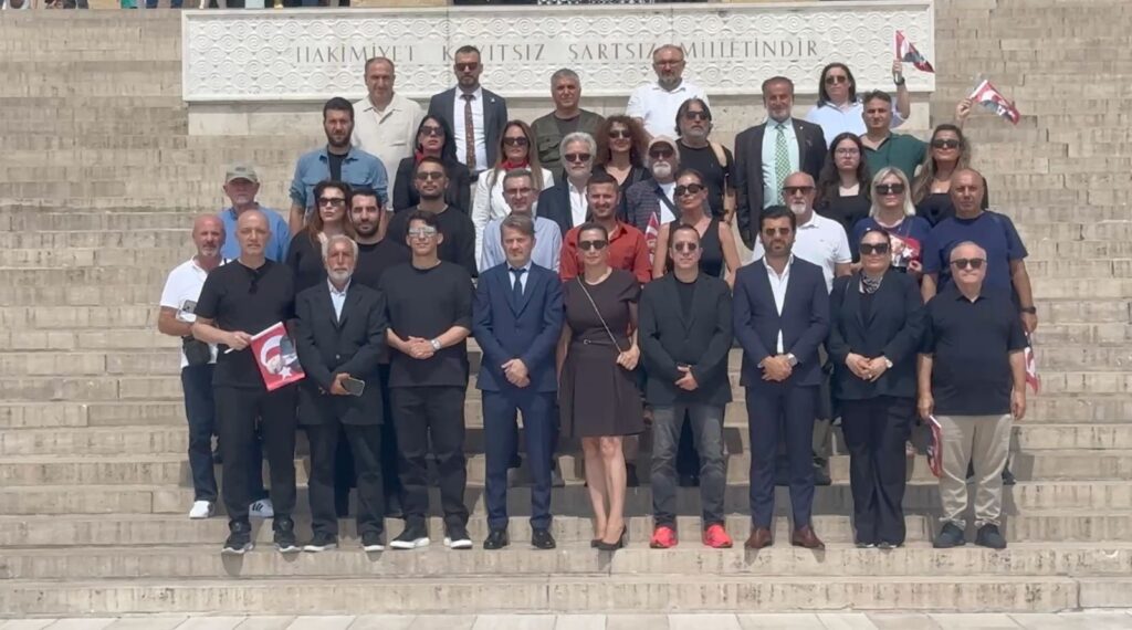 Norm Ender ve MGD Anıtkabir'de!
