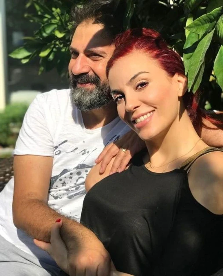 Özlem Gültekin ve Erhan Çelik Çiftinin Gerçekleri Neler!